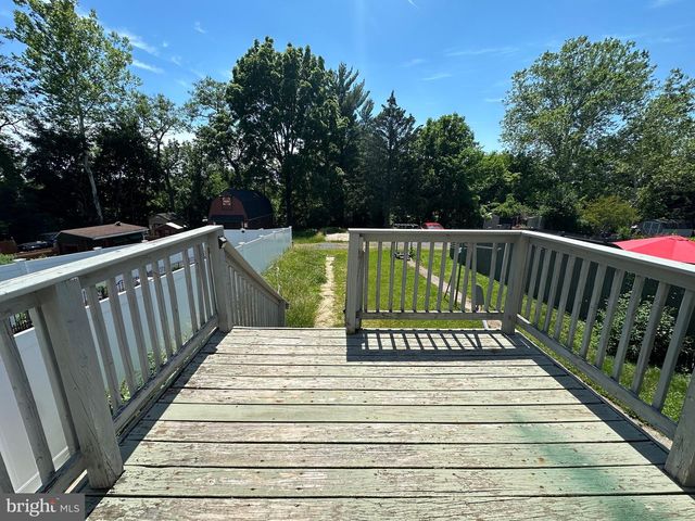 133 N 3RD AVE, Royersford, PA 19468