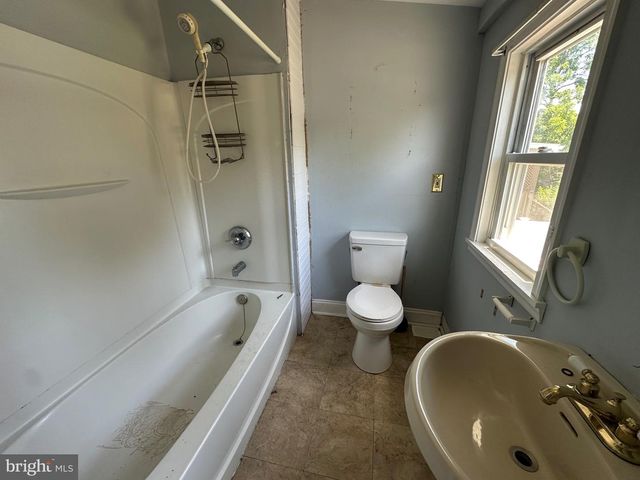 133 N 3RD AVE, Royersford, PA 19468