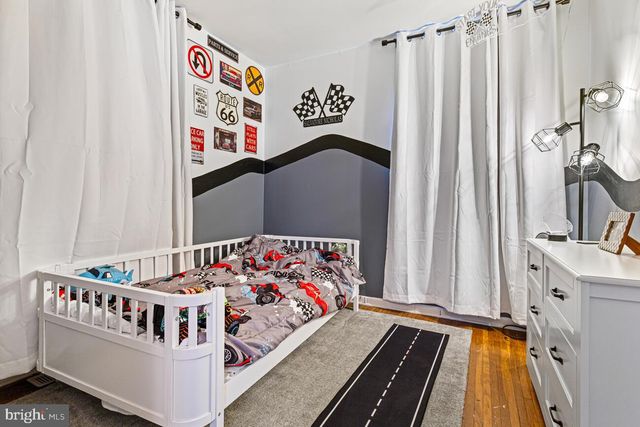 1555 FIELDWOOD RD, Southampton, PA 18966