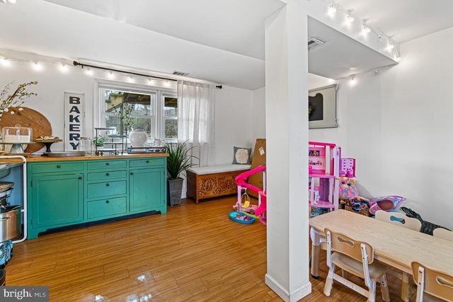 1555 FIELDWOOD RD, Southampton, PA 18966