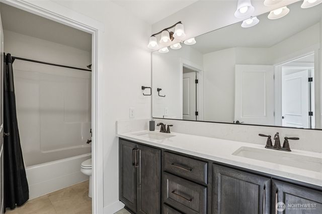 2412 NE 2nd Court, Battle Ground, WA 98604