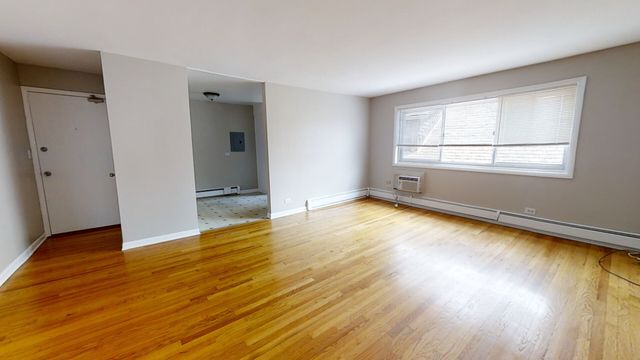 828 Seward Street 1E, Evanston, IL 60202