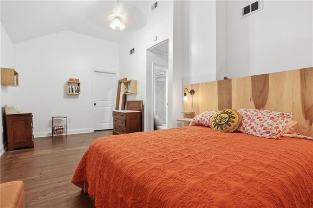 2014 Fayette Street, North Kansas City, MO 64116