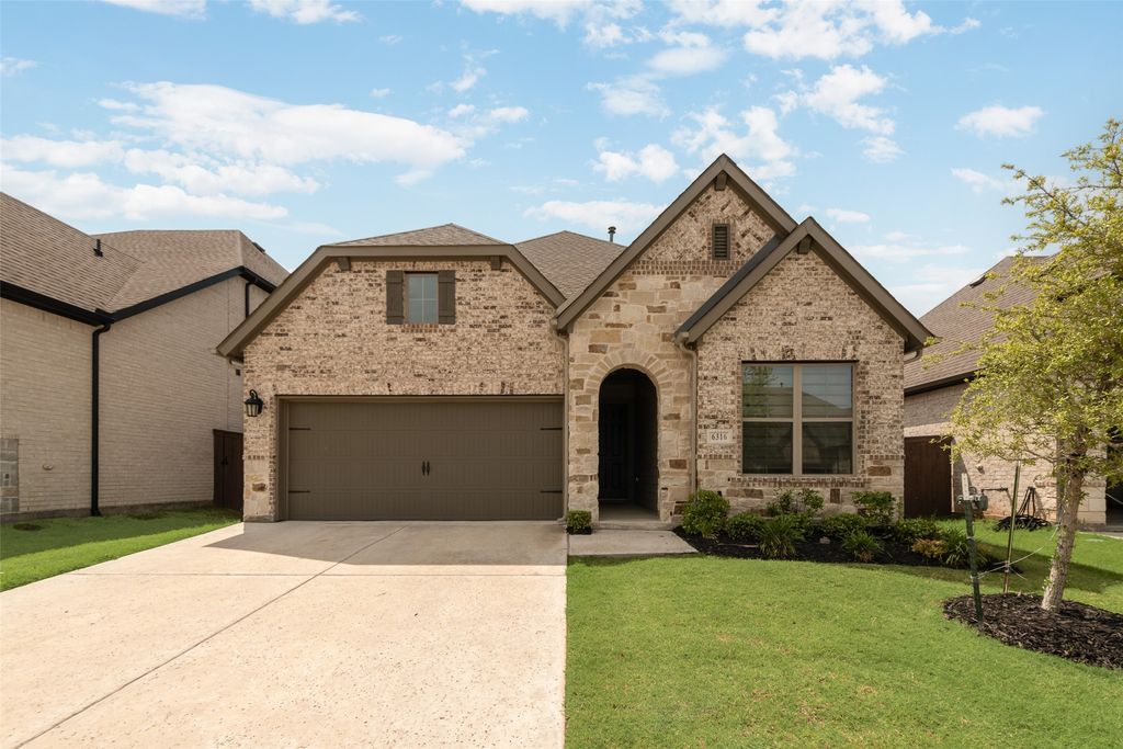 6316 Hedgecoxe Road, The Colony, TX 75056