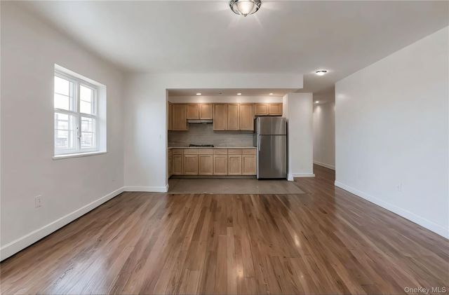 2266 Seward Avenue, Bronx, NY 10473