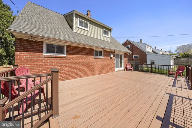 7526 HENRY AVE, Philadelphia, PA 19128