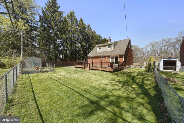 7526 HENRY AVE, Philadelphia, PA 19128