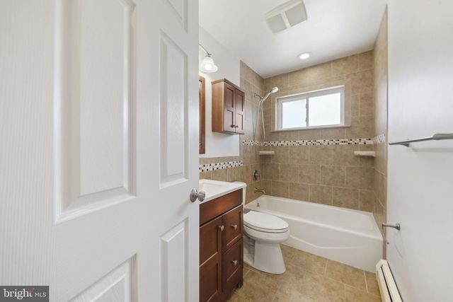 7526 HENRY AVE, Philadelphia, PA 19128