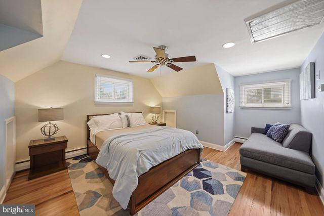 7526 HENRY AVE, Philadelphia, PA 19128