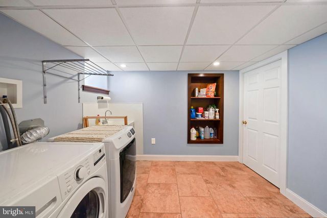 7526 HENRY AVE, Philadelphia, PA 19128