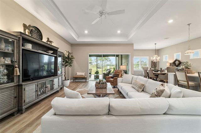 8606 SW 61ST LOOP, Ocala, FL 34481