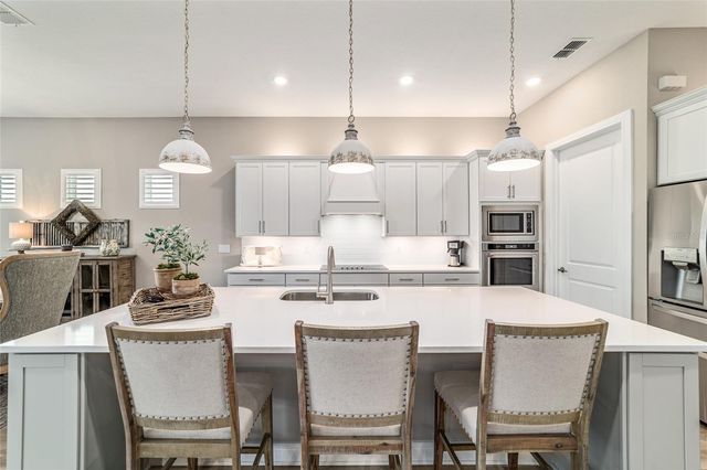 8606 SW 61ST LOOP, Ocala, FL 34481