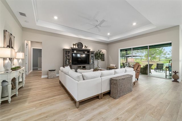 8606 SW 61ST LOOP, Ocala, FL 34481