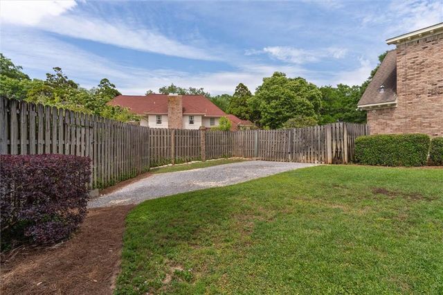 1604 Woodspointe Circle, Mobile, AL 36609