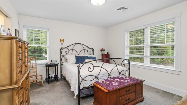 724 Centerville Road 8, Warwick, RI 02886