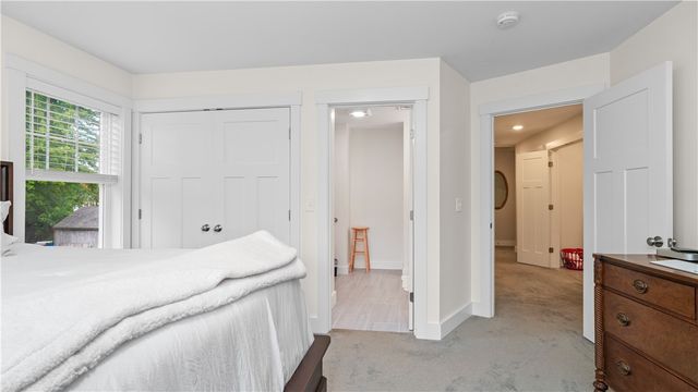 724 Centerville Road 8, Warwick, RI 02886