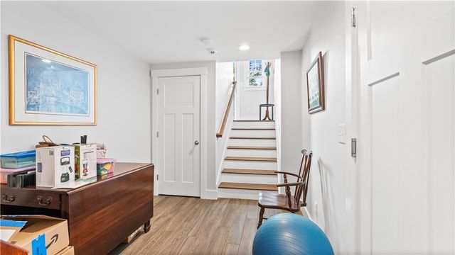 724 Centerville Road 8, Warwick, RI 02886