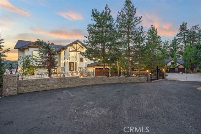 39055 N Shore Drive, Fawnskin, CA 92333