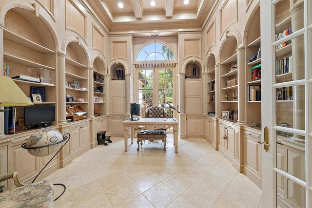 193 Spyglass Court, Jupiter, FL 33477
