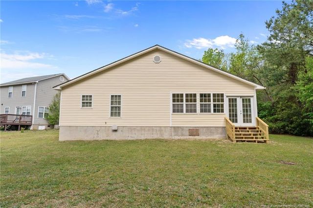 3596 Pioneer Drive, Hope Mills, NC 28348