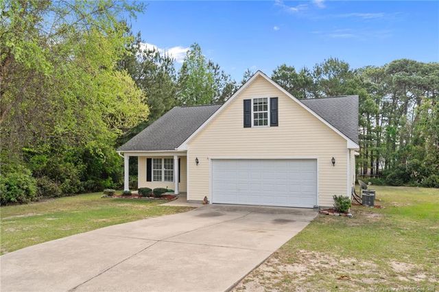 3596 Pioneer Drive, Hope Mills, NC 28348