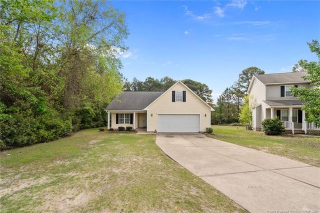 3596 Pioneer Drive, Hope Mills, NC 28348