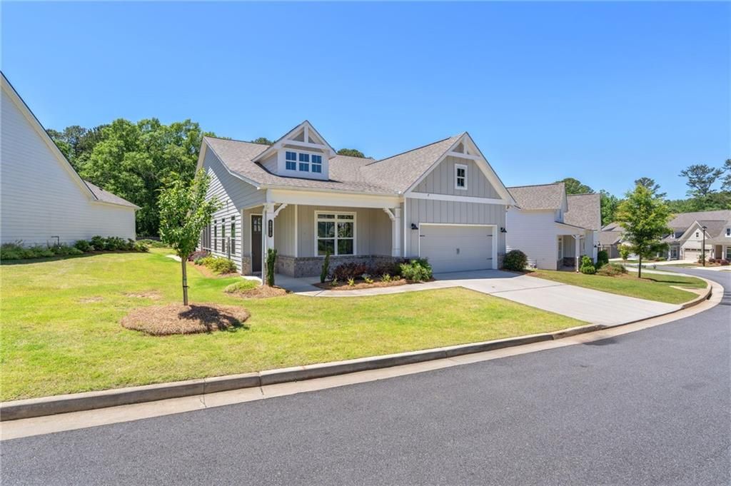 2072 Abode Way NE, Marietta, GA 30066