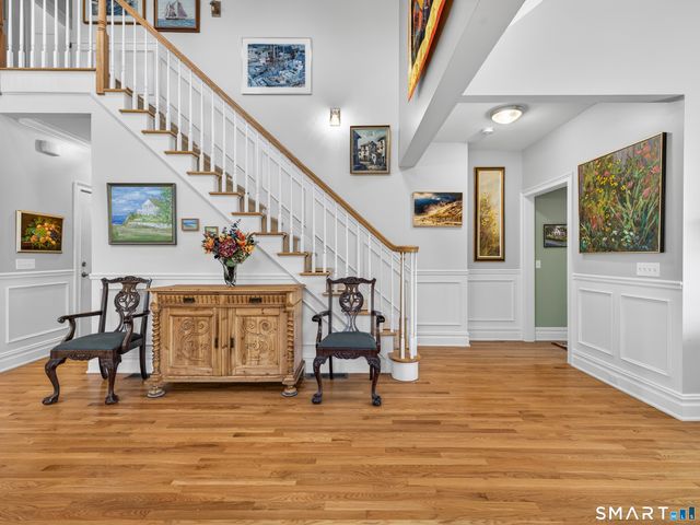 25 Sheffield Street 7, Old Saybrook, CT 06475