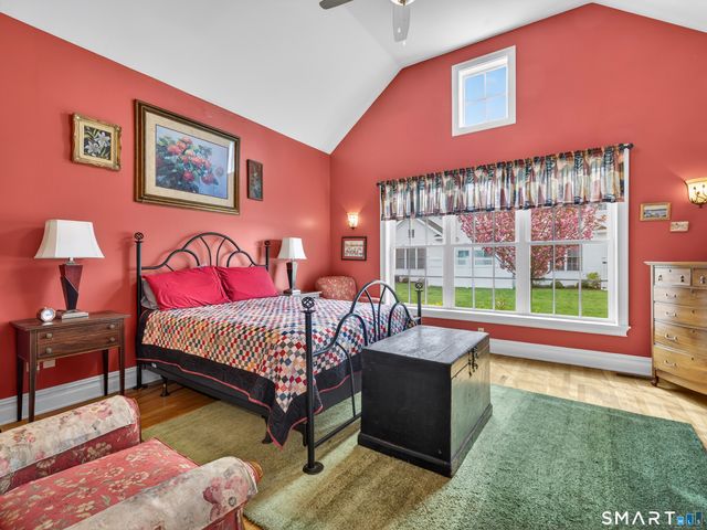 25 Sheffield Street 7, Old Saybrook, CT 06475