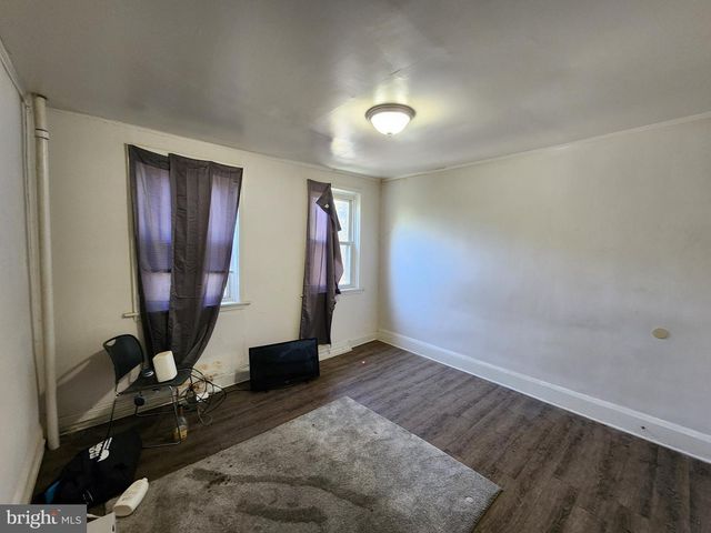 525 SHERIDAN AVE, Baltimore, MD 21212