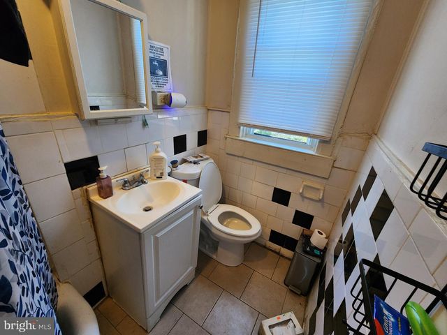 525 SHERIDAN AVE, Baltimore, MD 21212