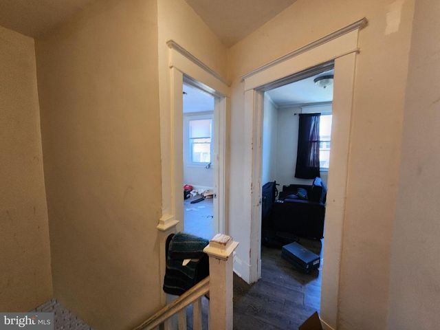 525 SHERIDAN AVE, Baltimore, MD 21212