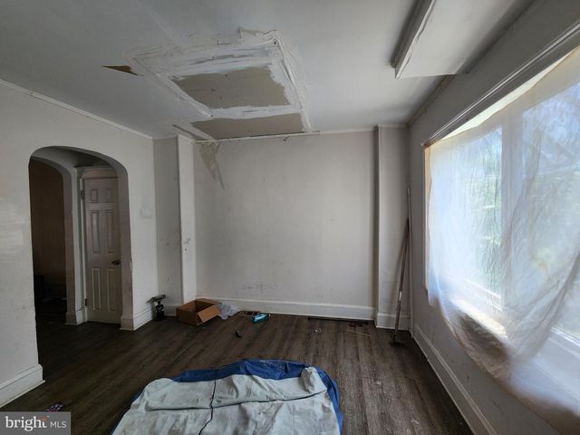 525 SHERIDAN AVE, Baltimore, MD 21212