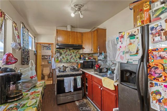 544 Keenan Avenue, Los Angeles, CA 90022