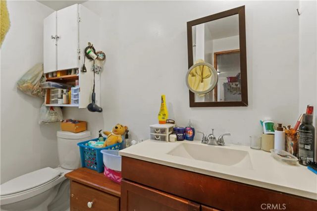 544 Keenan Avenue, Los Angeles, CA 90022