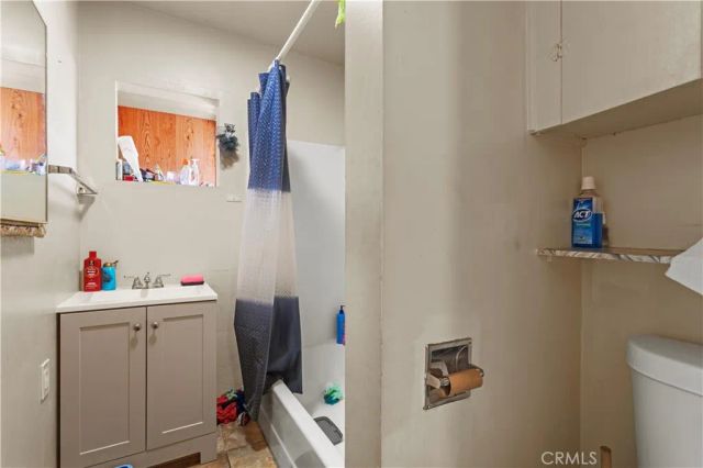 544 Keenan Avenue, Los Angeles, CA 90022