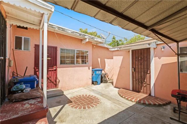 544 Keenan Avenue, Los Angeles, CA 90022