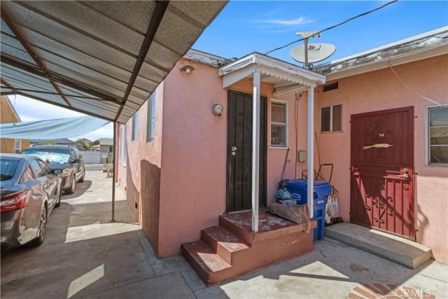 544 Keenan Avenue, Los Angeles, CA 90022