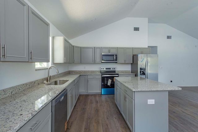4840 N CR687, Webster, FL 33597