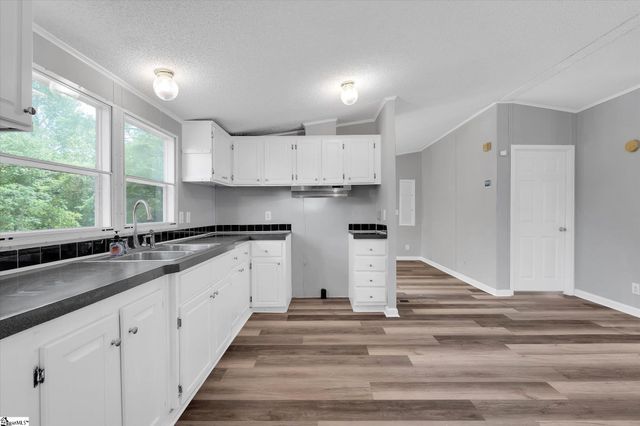 315 Calina Heights, Spartanburg, SC 29651