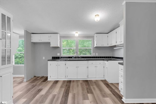 315 Calina Heights, Spartanburg, SC 29651