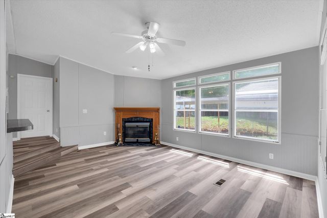 315 Calina Heights, Spartanburg, SC 29651