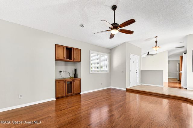 810 Parkside Place 810, Indian Harbour Beach, FL 32937