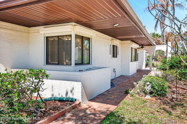 810 Parkside Place 810, Indian Harbour Beach, FL 32937