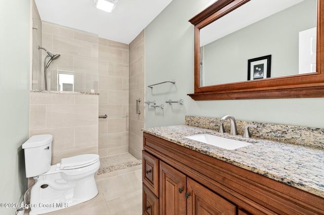 810 Parkside Place 810, Indian Harbour Beach, FL 32937