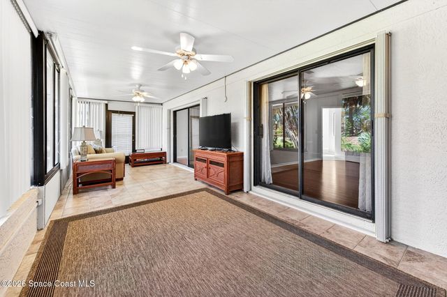 810 Parkside Place 810, Indian Harbour Beach, FL 32937