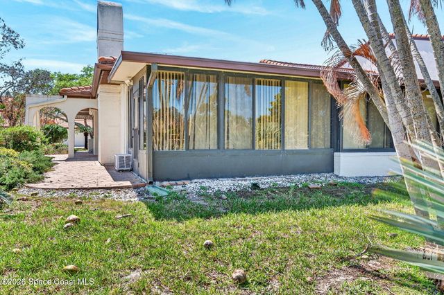 810 Parkside Place 810, Indian Harbour Beach, FL 32937