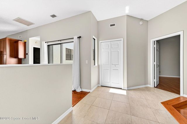 810 Parkside Place 810, Indian Harbour Beach, FL 32937