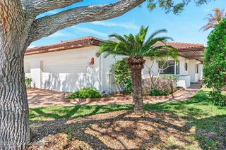 810 Parkside Place 810, Indian Harbour Beach, FL 32937