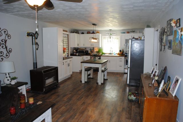 255 KY Highway 501, Waynesburg, KY 40489
